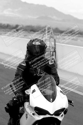 media/Mar-20-2023-Moto Forza (Mon) [[d0bbc59e78]]/Around the Pits/